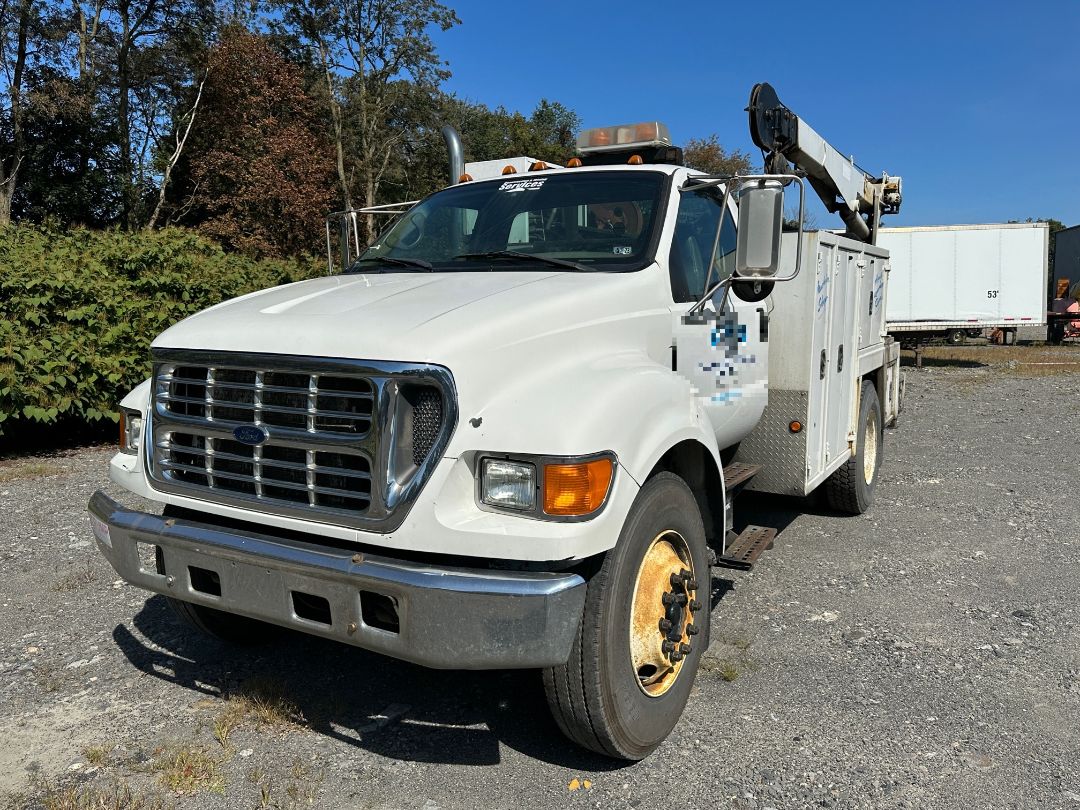2003 FORD F650 Service Truck - Image 11